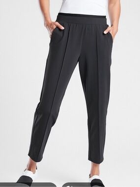 Athlete Venice Pintuck Pant